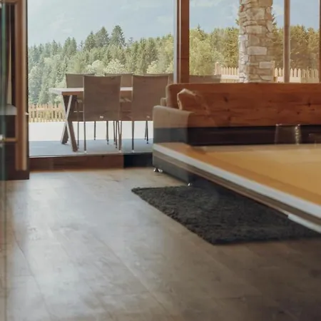 Platzhirsch 오프터슈방