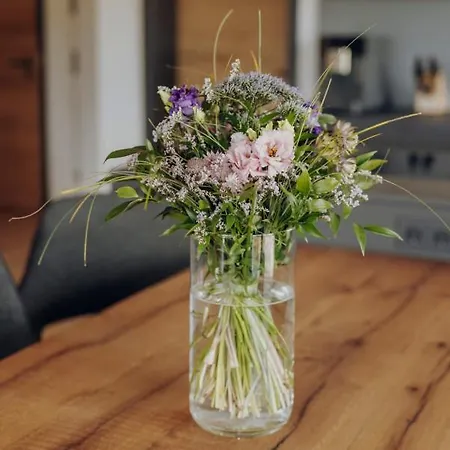 Platzhirsch 오프터슈방